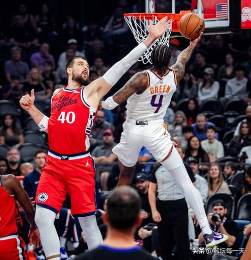 怒喷裁判吃T！掘金125123太阳，看数据：他才是头号功臣！