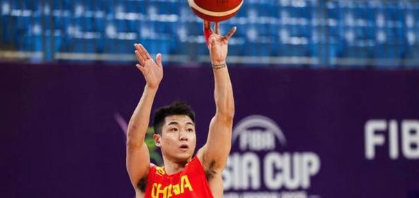 国字号后卫!高诗岩9中7砍下18分9助3断正负值+16