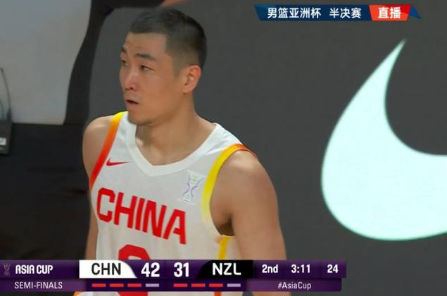 组织没问题！高诗岩送8助攻另3中2拿到5分3篮板