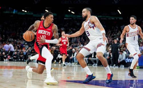 打爆了鹈鹕内线!火箭内线支柱绝对是球队不可或缺的关键人物