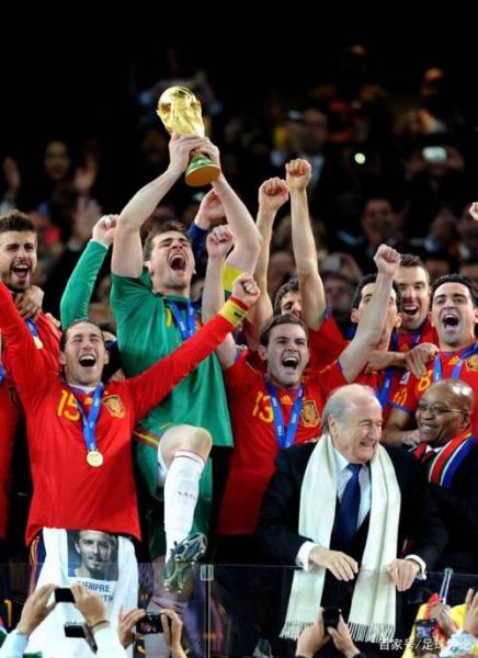 10年世界杯冠军半决赛?2010世界杯冠军决赛?