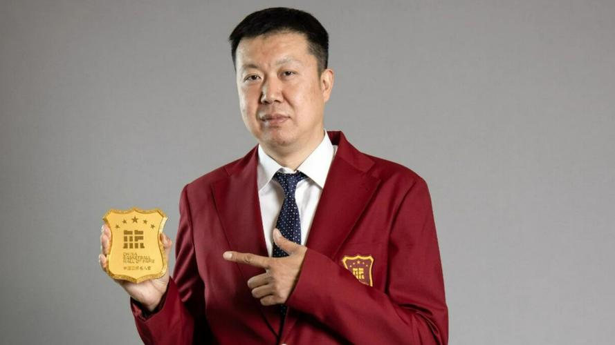 王治郅哪一年回国，王治郅去哪了？