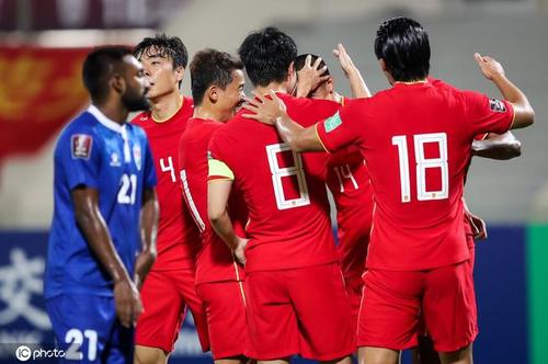 中国与马尔代夫足球比赛时间？中国与马尔代夫的比赛时间？