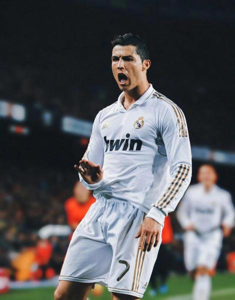 c罗为皇马赢了多少冠军，c罗在皇马战绩？